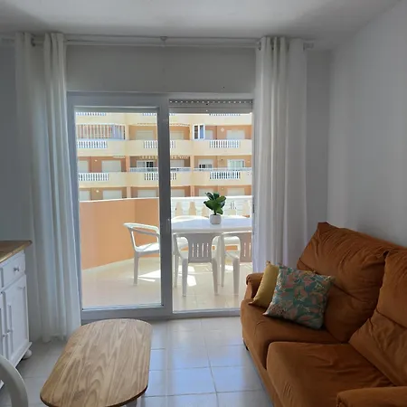 Hawaii V 25b - By Watermelon Apartment *