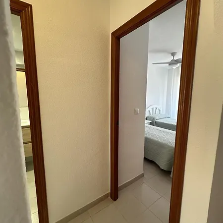 Hawaii V 25b - By Watermelon