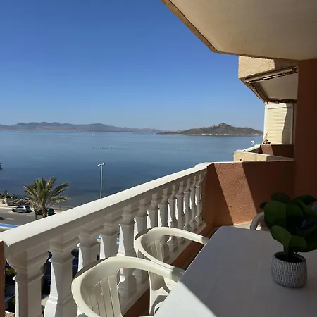 Hawaii V 25b - By Watermelon Apartment